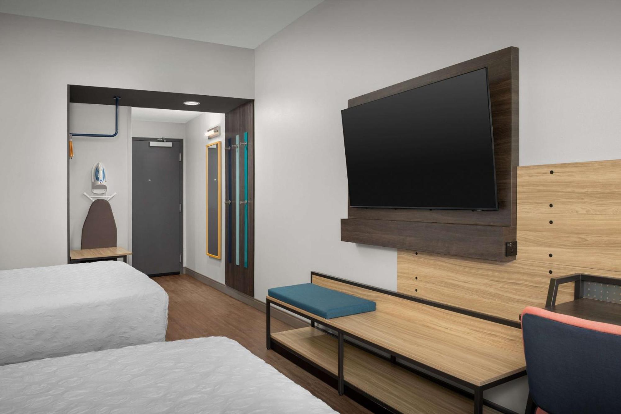 Tru By Hilton Jacksonville Airport Екстериор снимка